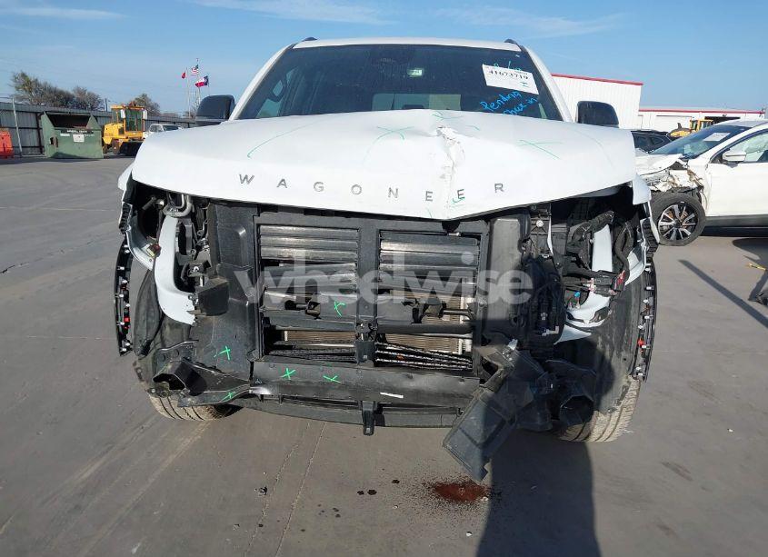 Photo 6 of 2024 Jeep Wagoneer L SERIES II 4X2 (VIN 1C4SJRBPXRS165267)