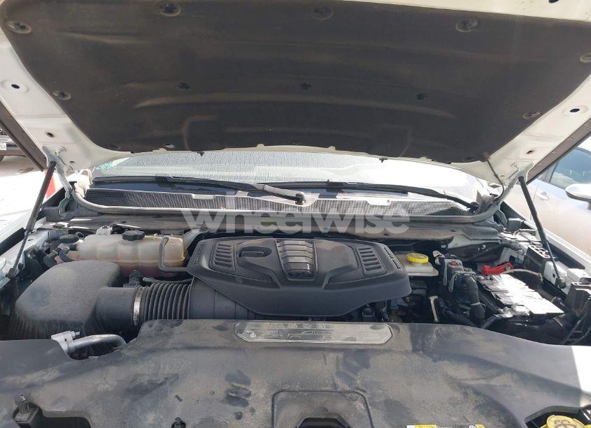 Photo 10 of 2024 Jeep Wagoneer L SERIES I 4X4 (VIN 1C4SJSAP9RS111581)