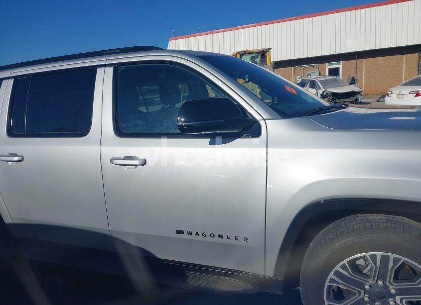 Photo 13 of 2024 Jeep Wagoneer L SERIES II CARBIDE 4X4 (VIN 1C4SJSBP0RS117767)