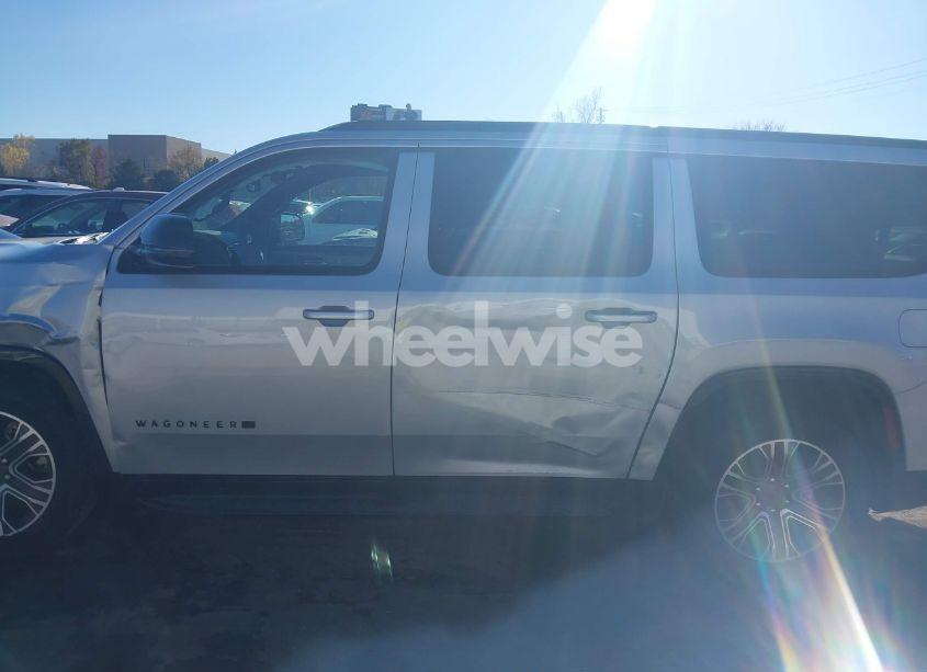 Photo 14 of 2024 Jeep Wagoneer L SERIES II CARBIDE 4X4 (VIN 1C4SJSBP0RS117767)