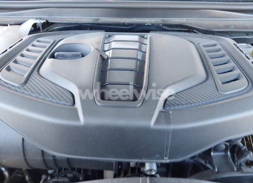 Photo 10 of 2024 Jeep Wagoneer L SERIES II 4X4 (VIN 1C4SJSBP0RS173157)