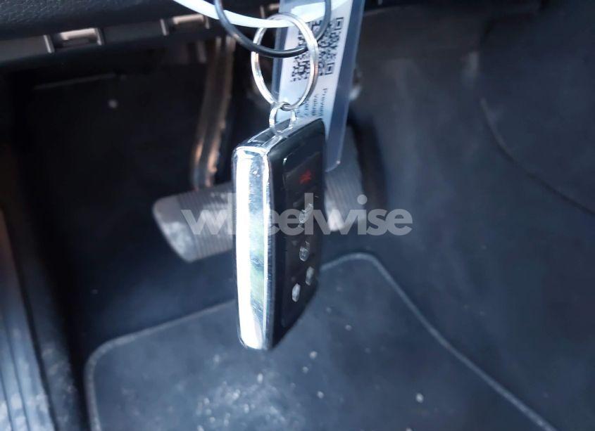 Photo 11 of 2024 Jeep Wagoneer L SERIES II 4X4 (VIN 1C4SJSBP0RS173157)