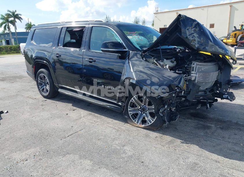 2024 Jeep Wagoneer L SERIES II 4X4 (VIN 1C4SJSBP2RS102168) main photo