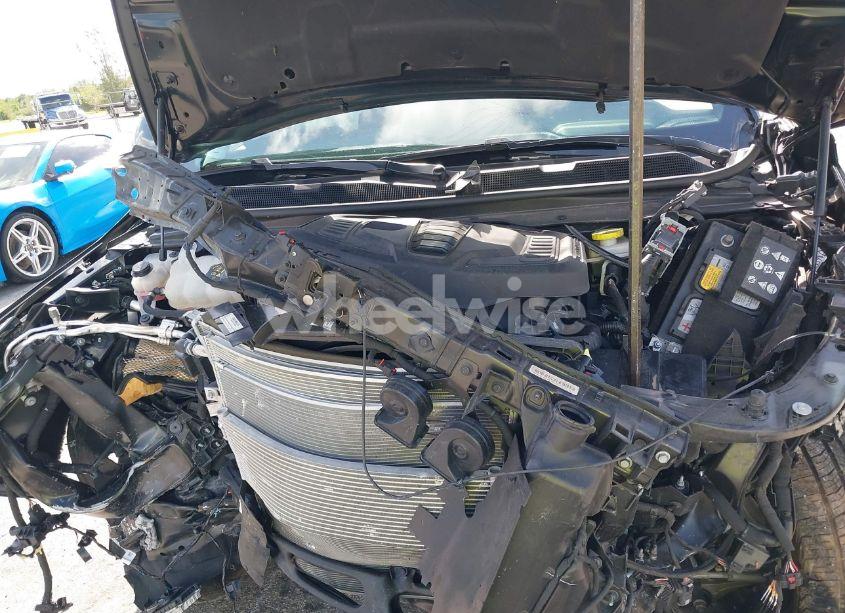 Photo 10 of 2024 Jeep Wagoneer L SERIES II 4X4 (VIN 1C4SJSBP2RS102168)