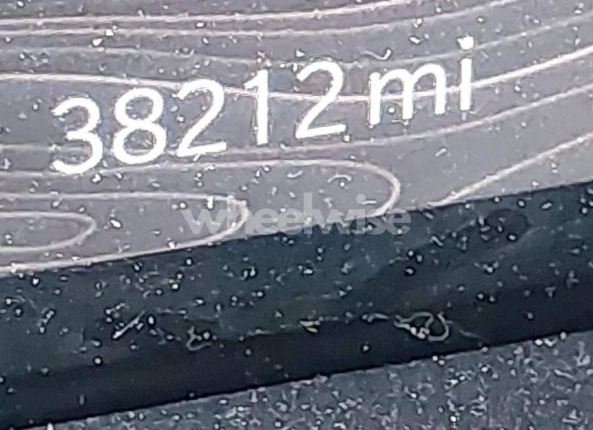 Photo 16 of 2024 Jeep Wagoneer L SERIES II 4X4 (VIN 1C4SJSBP2RS102168)