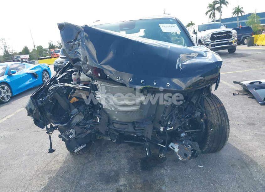 Photo 18 of 2024 Jeep Wagoneer L SERIES II 4X4 (VIN 1C4SJSBP2RS102168)