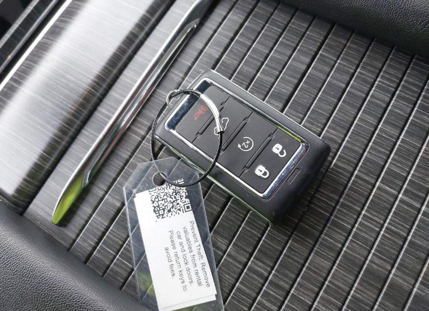 Photo 11 of 2024 Jeep Wagoneer L SERIES II 4X4 (VIN 1C4SJSBP2RS144307)