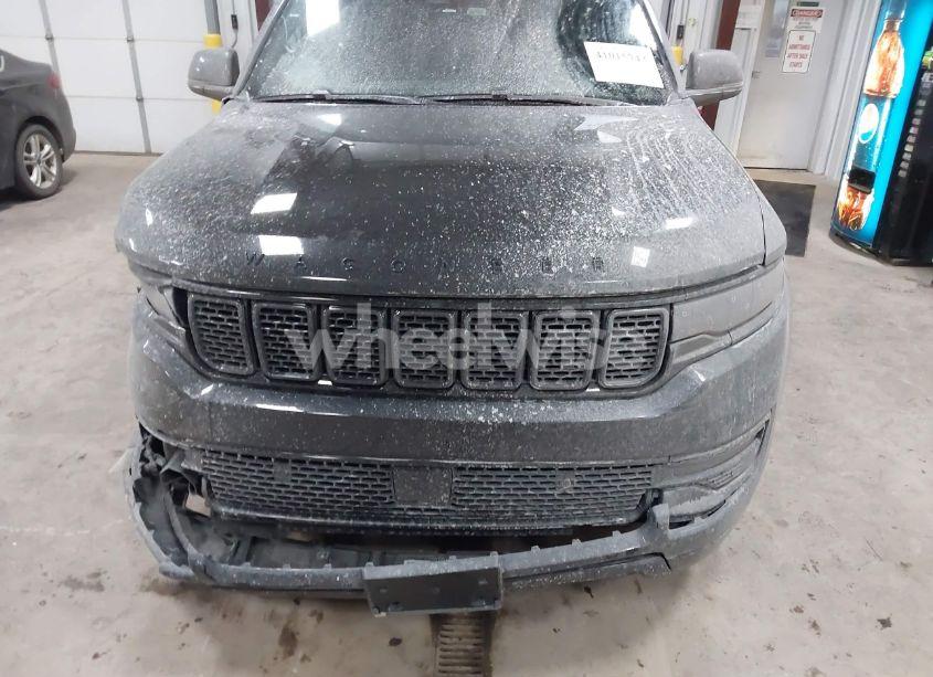 Photo 12 of 2024 Jeep Wagoneer L SERIES II CARBIDE 4X4 (VIN 1C4SJSBP4RS108053)