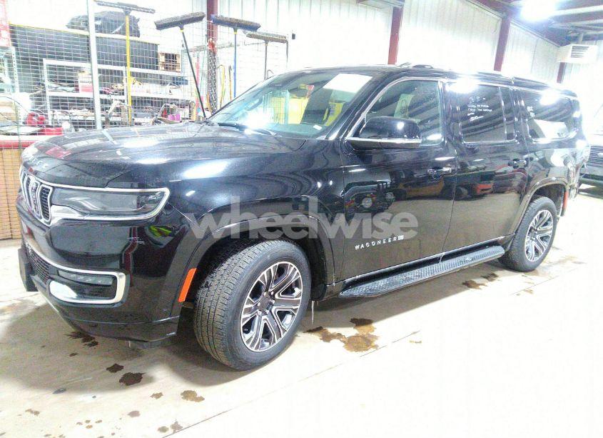 Photo 2 of 2024 Jeep Wagoneer L SERIES II 4X4 (VIN 1C4SJSBP6RS101430)