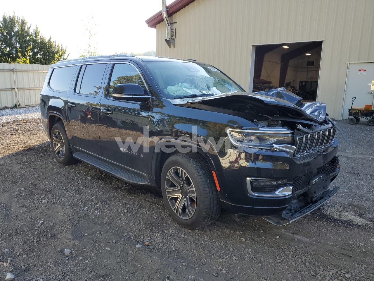 Photo 4 of 2024 JEEP WAGONEER L SERIES II (VIN 1C4SJSBP6RS101704)