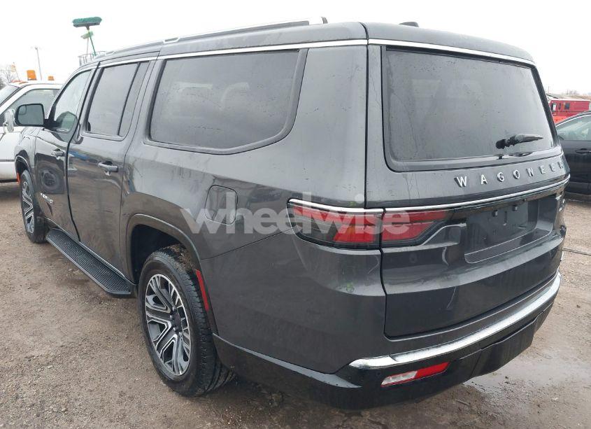 Photo 3 of 2024 Jeep Wagoneer L SERIES II 4X4 (VIN 1C4SJSBP6RS144195)