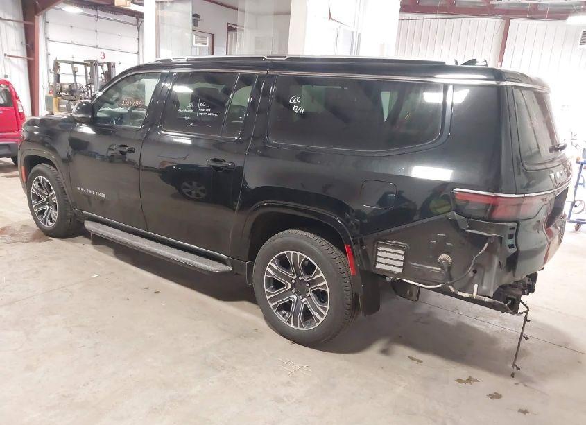 Photo 3 of 2024 Jeep Wagoneer L SERIES II 4X4 (VIN 1C4SJSBP6RS181618)