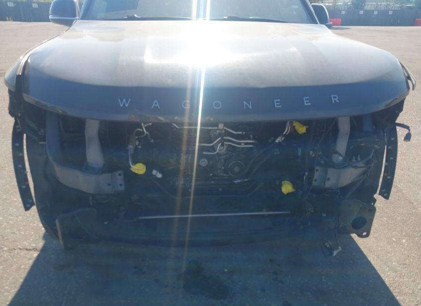 Photo 6 of 2024 Jeep Wagoneer L SERIES II 4X4 (VIN 1C4SJSBP7RS131827)