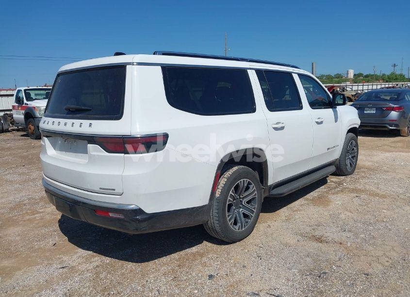 Photo 4 of 2024 Jeep Wagoneer L SERIES II 4X4 (VIN 1C4SJSBP7RS145081)