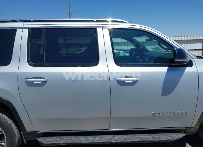 Photo 13 of 2024 Jeep Wagoneer L SERIES II 4X4 (VIN 1C4SJSBP8RS105303)