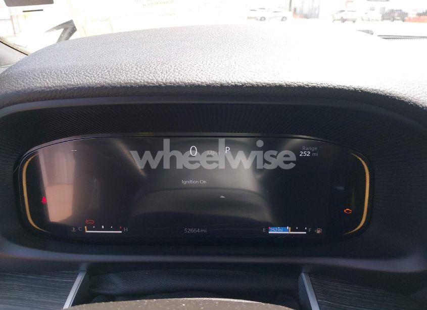 Photo 7 of 2024 Jeep Wagoneer L SERIES II 4X4 (VIN 1C4SJSBP8RS105303)