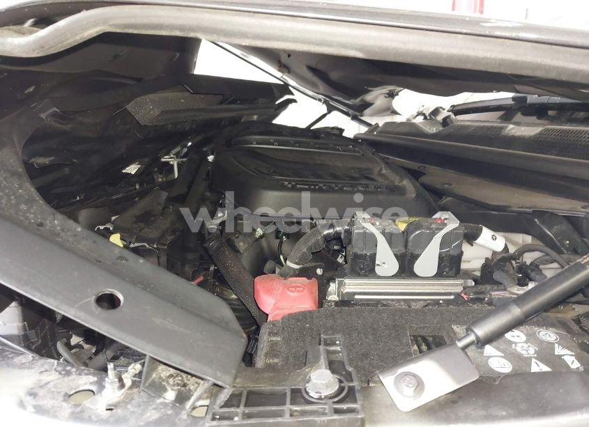 Photo 10 of 2024 Jeep Wagoneer L SERIES II 4X4 (VIN 1C4SJSBP9RS174596)