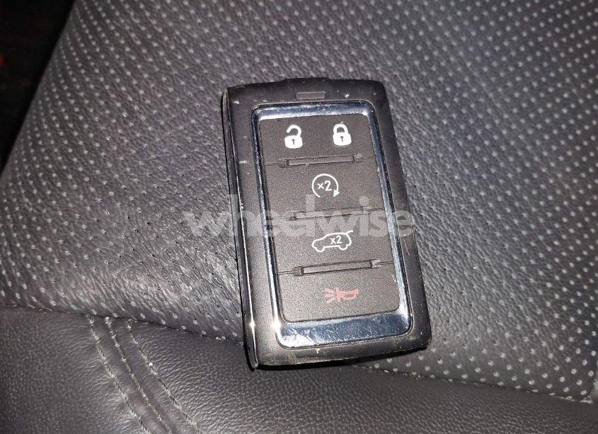 Photo 11 of 2024 Jeep Wagoneer L SERIES II 4X4 (VIN 1C4SJSBP9RS174596)