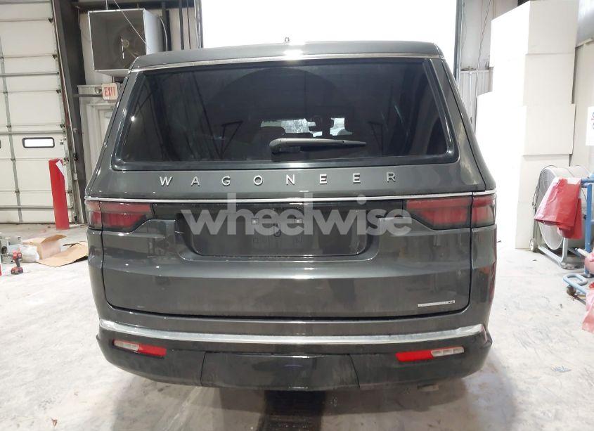 Photo 16 of 2024 Jeep Wagoneer L SERIES II 4X4 (VIN 1C4SJSBP9RS174596)