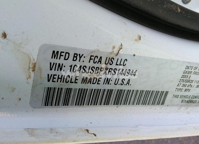 Photo 9 of 2024 Jeep Wagoneer L SERIES II 4X4 (VIN 1C4SJSBPXRS144944)