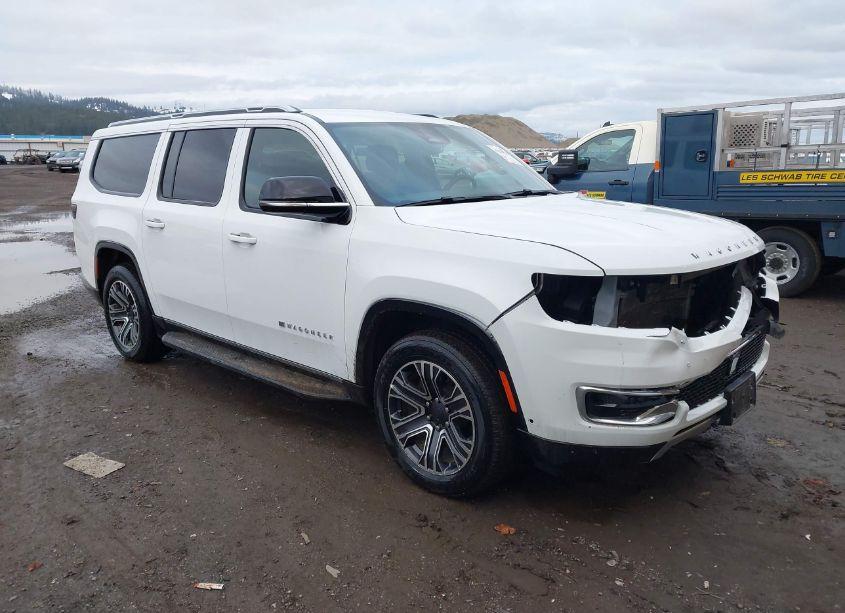 2024 Jeep Wagoneer L SERIES II 4X4 (VIN 1C4SJSBPXRS145205) main photo