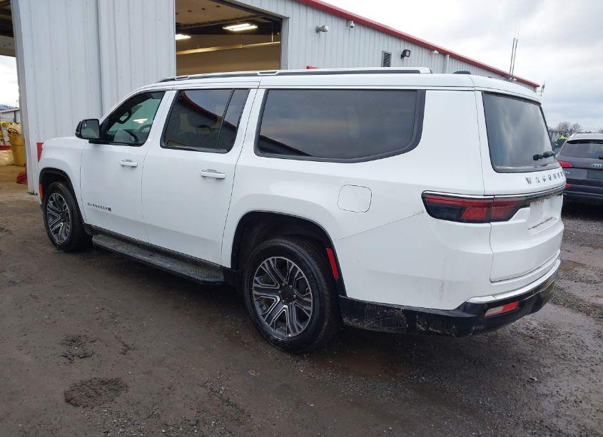 Photo 3 of 2024 Jeep Wagoneer L SERIES II 4X4 (VIN 1C4SJSBPXRS145205)