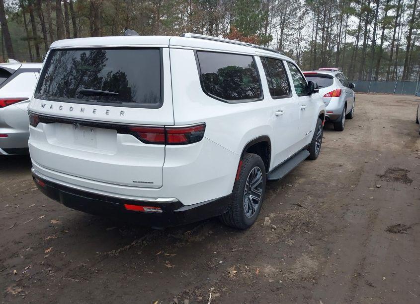 Photo 4 of 2024 Jeep Wagoneer L SERIES II 4X4 (VIN 1C4SJSBPXRS158570)