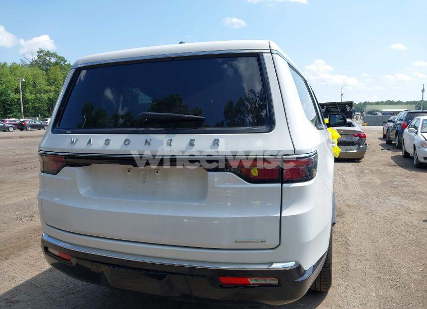 Photo 16 of 2024 Jeep Wagoneer L SERIES II 4X4 (VIN 1C4SJSBPXRS181928)