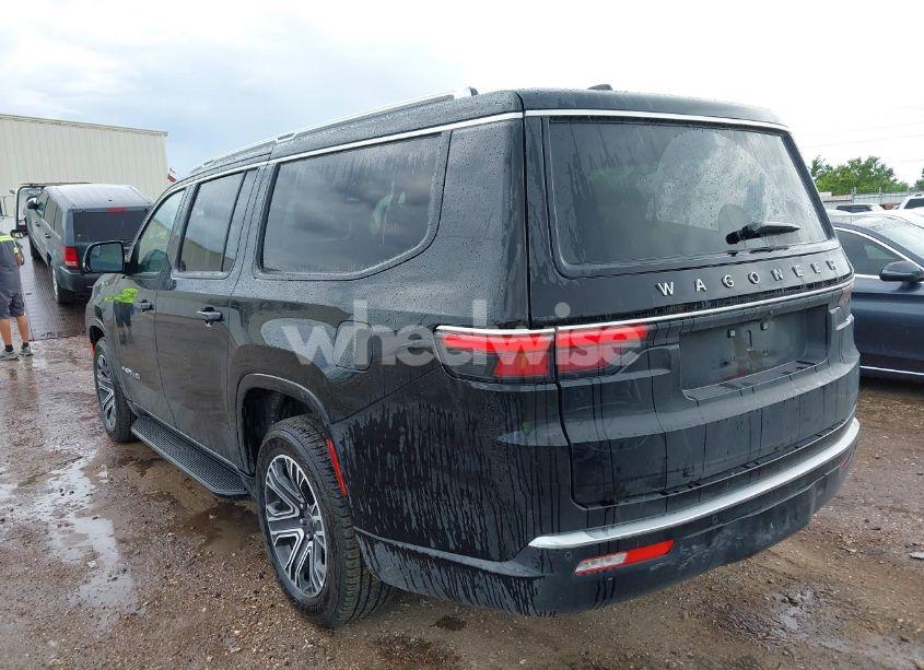 Photo 3 of 2025 Jeep Wagoneer L SERIES II 4X4 (VIN 1C4SJSBPXSS510455)