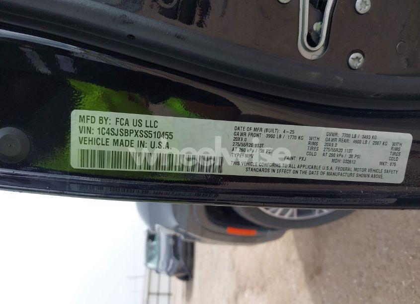 Photo 9 of 2025 Jeep Wagoneer L SERIES II 4X4 (VIN 1C4SJSBPXSS510455)