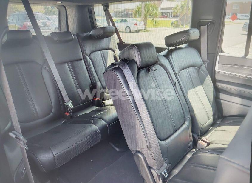 Photo 14 of 2024 Jeep Wagoneer L SERIES III (VIN 1C4SJSDP8RS169144)