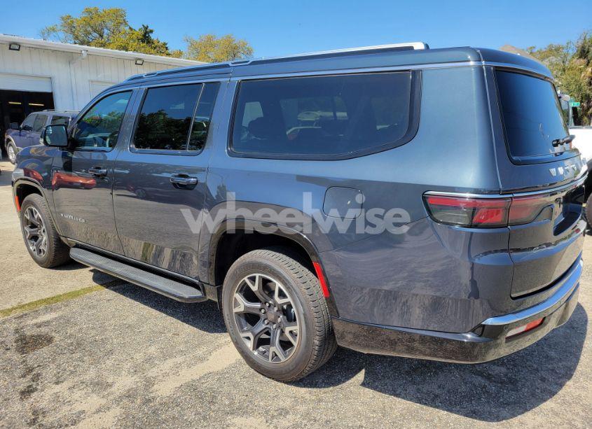 Photo 3 of 2024 Jeep Wagoneer L SERIES III (VIN 1C4SJSDP8RS169144)