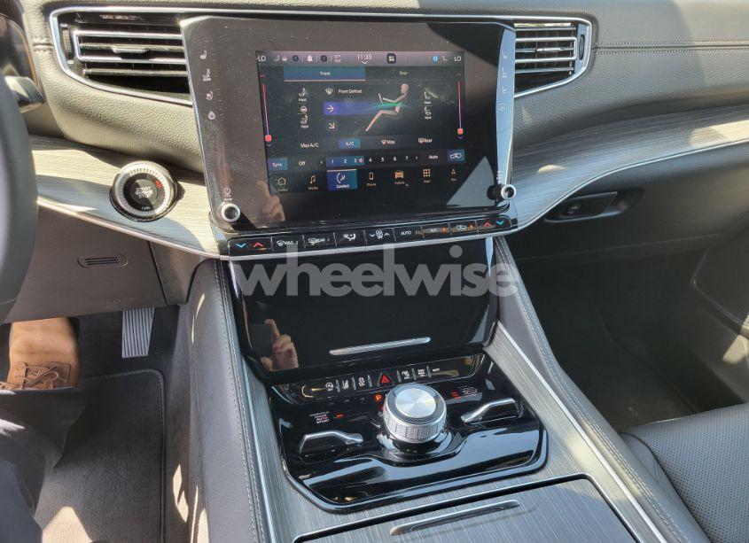 Photo 6 of 2024 Jeep Wagoneer L SERIES III (VIN 1C4SJSDP8RS169144)