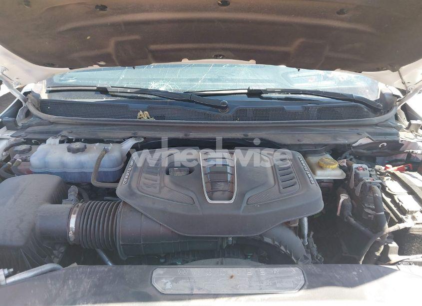 Photo 10 of 2024 Jeep Grand WAGONEER L SERIES II 4X4 (VIN 1C4SJSFP0RS131212)