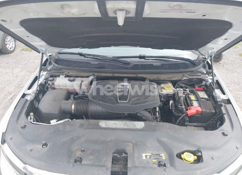 Photo 10 of 2023 Jeep Grand WAGONEER L SERIES II 4X4 (VIN 1C4SJSFP2PS556928)