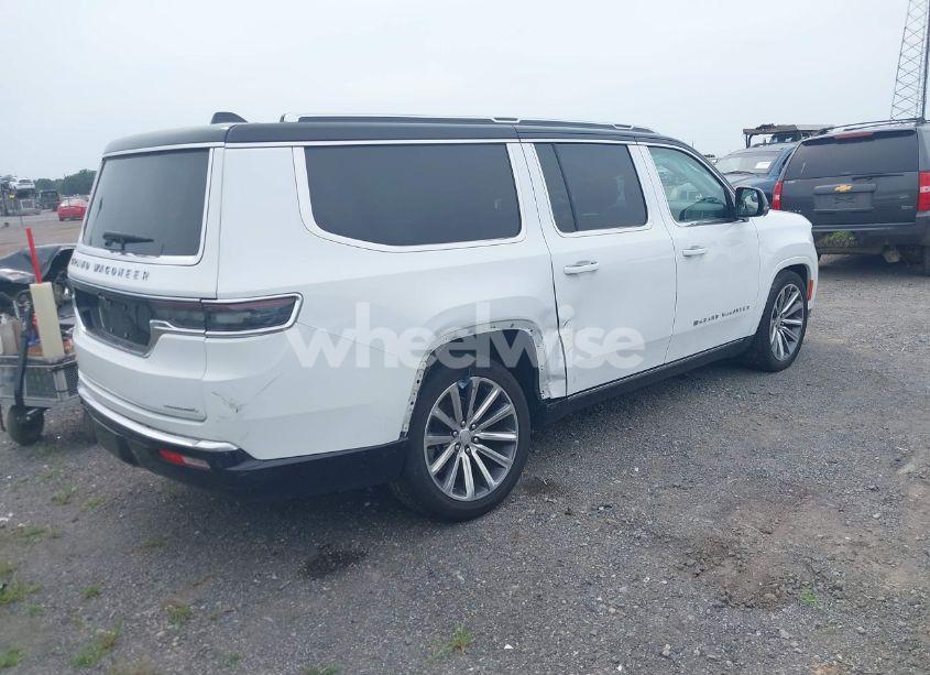 Photo 4 of 2023 Jeep Grand WAGONEER L SERIES II 4X4 (VIN 1C4SJSFP2PS556928)