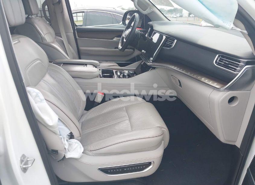 Photo 5 of 2023 Jeep Grand WAGONEER L SERIES II 4X4 (VIN 1C4SJSFP2PS556928)