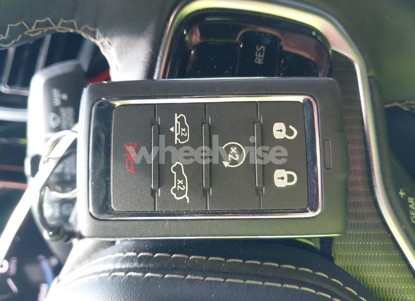 Photo 11 of 2024 Jeep Grand WAGONEER L SERIES II 4X4 (VIN 1C4SJSFP8RS150090)