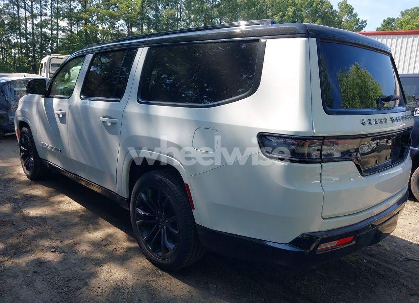 Photo 3 of 2024 Jeep Grand WAGONEER L SERIES II 4X4 (VIN 1C4SJSFP8RS150090)