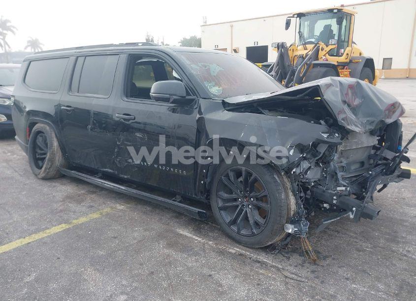 2024 Jeep Grand WAGONEER L SERIES II 4X4 (VIN 1C4SJSFP9RS130978) main photo