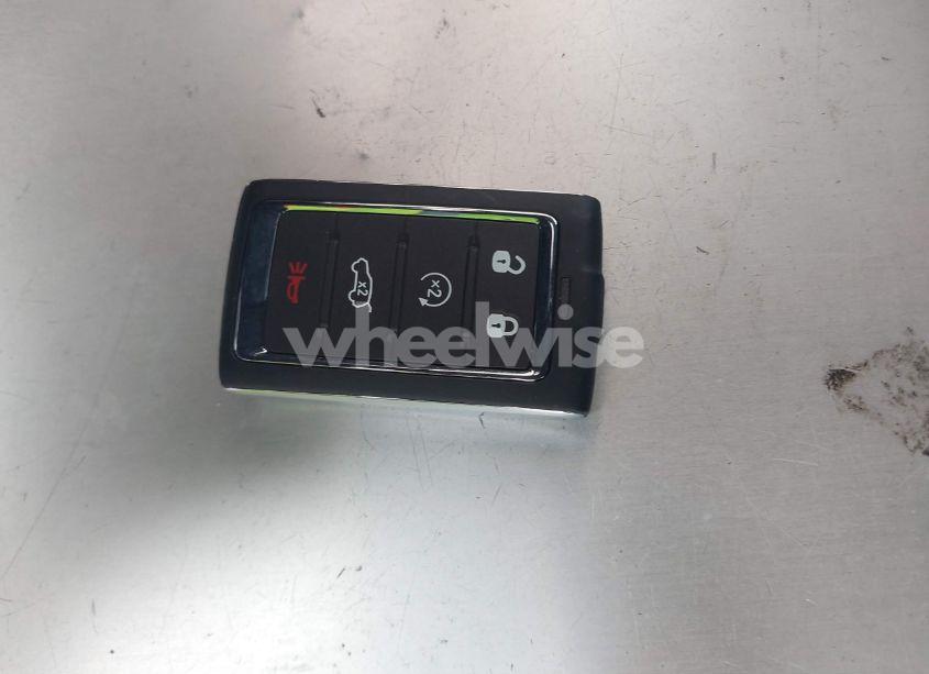 Photo 11 of 2024 Jeep Grand WAGONEER L SERIES II 4X4 (VIN 1C4SJSFP9RS130978)