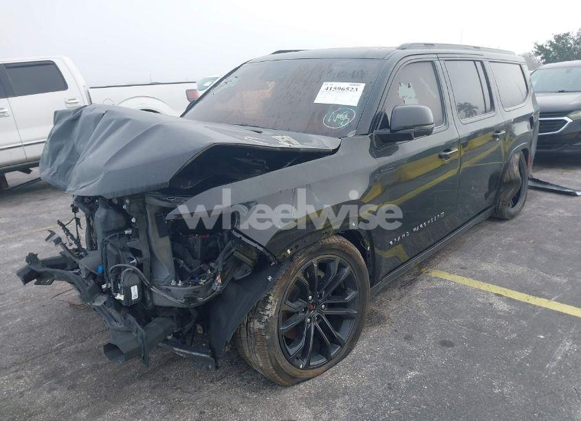 Photo 2 of 2024 Jeep Grand WAGONEER L SERIES II 4X4 (VIN 1C4SJSFP9RS130978)