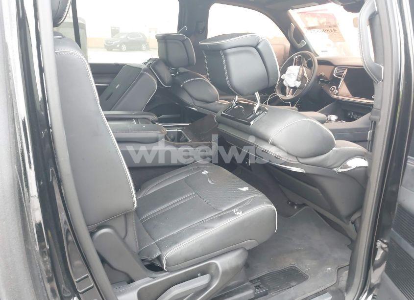 Photo 8 of 2024 Jeep Grand WAGONEER L SERIES II 4X4 (VIN 1C4SJSFP9RS130978)