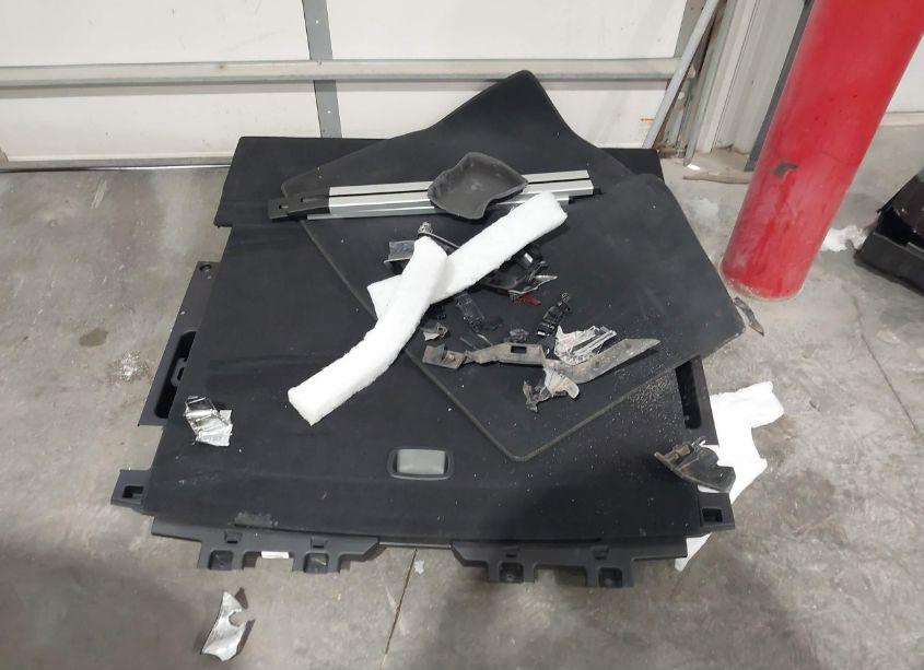 Photo 18 of 2024 Jeep Grand WAGONEER L SERIES II 4X4 (VIN 1C4SJSFP9RS131127)