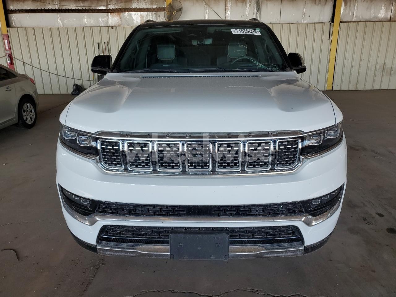 Photo 5 of 2023 JEEP GRAND WAGONEER L SERIES III (VIN 1C4SJSGP7PS500692)