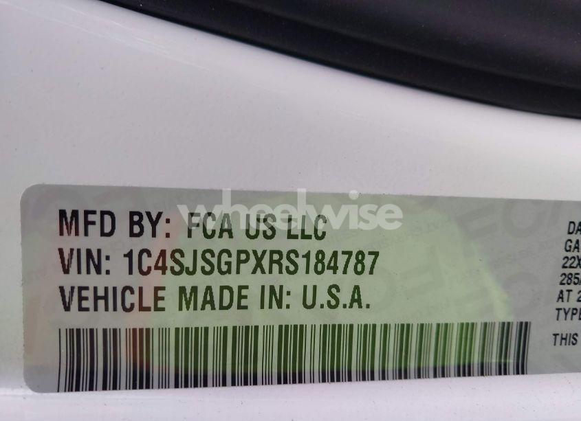 Photo 9 of 2024 Jeep Grand WAGONEER L SERIES III 4X4 (VIN 1C4SJSGPXRS184787)