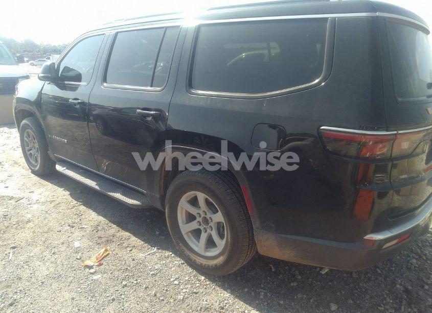 Photo 3 of 2022 Jeep Wagoneer SERIES I 4X2 (VIN 1C4SJUAT5NS192176)