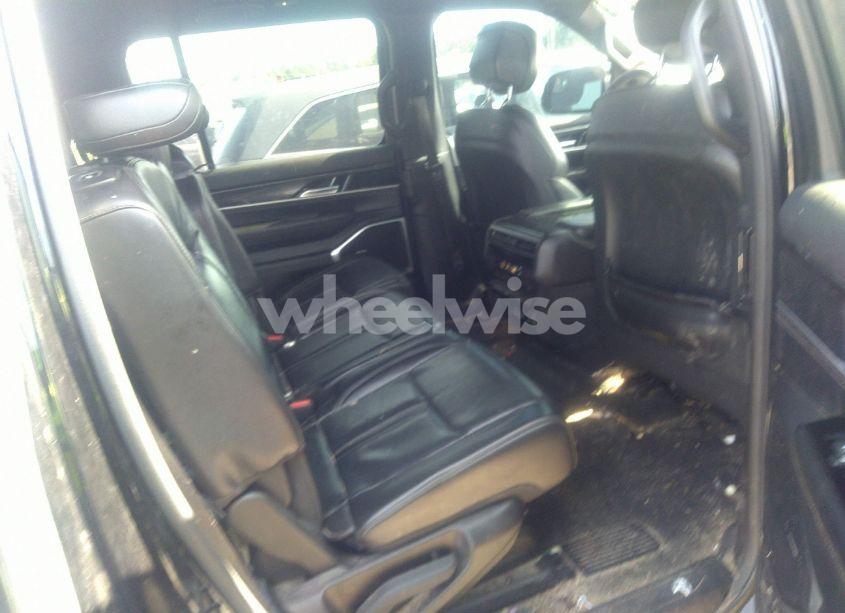 Photo 8 of 2022 Jeep Wagoneer SERIES I 4X2 (VIN 1C4SJUAT5NS192176)