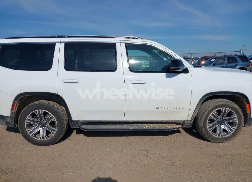 Photo 13 of 2024 Jeep Wagoneer SERIES II 4X2 (VIN 1C4SJUBP2RS137837)