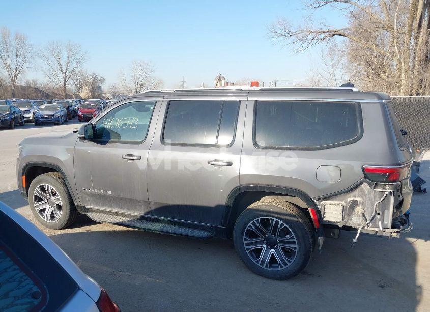 Photo 15 of 2024 Jeep Wagoneer SERIES II 4X2 (VIN 1C4SJUBP3RS137572)